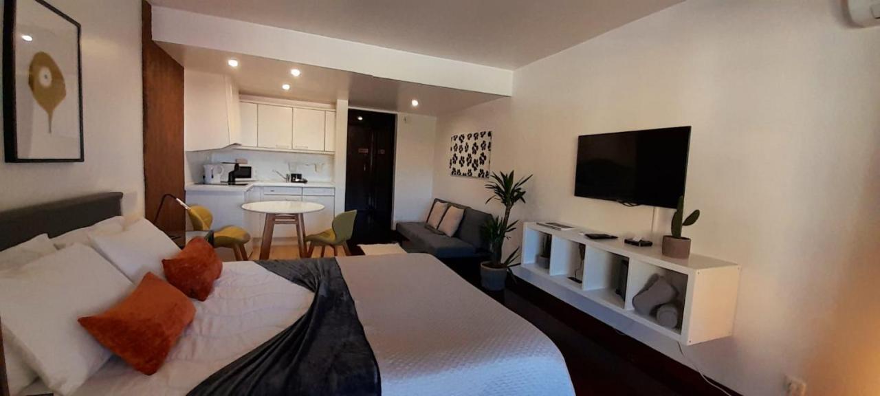 קסקאיס Health Village Apartments מראה חיצוני תמונה