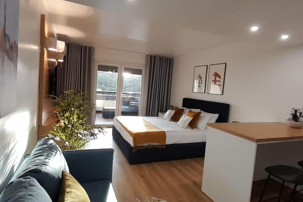 קסקאיס Health Village Apartments מראה חיצוני תמונה